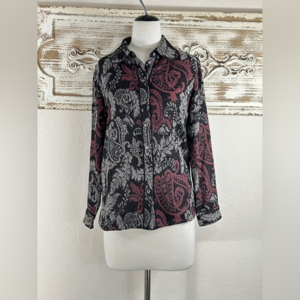 Soft Surroundings knitted rayon‎ blend paisley button down Size Small